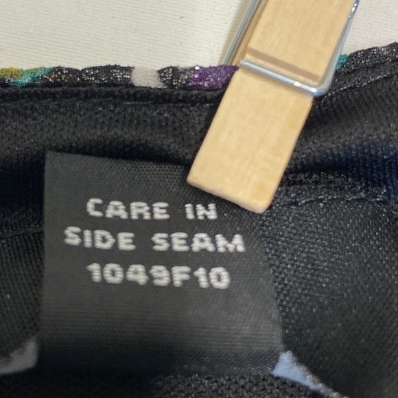 NWT iZ Byer Floral Boho Floral Flute Sleeve Blouse Size M - Picture 9 of 13